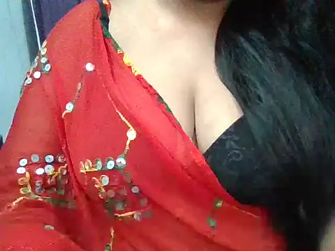 Roopshikha39 online show from June 4, 2026, 6:45 pm