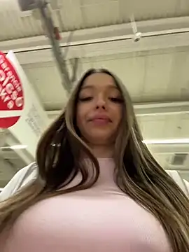 barbiehumpxxx online show from November 27, 2025, 10:32 pm