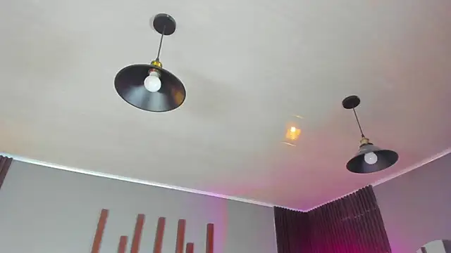 Snapshot of annie_barozzi chatting on November 2, 2025, 1:27 pm annie barozzi online show from November 2, 2025, 1:27 pm