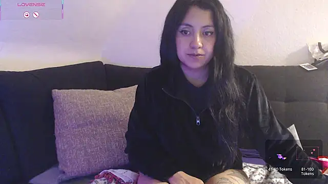 AbsentaVert online show from September 23, 2025, 9:22 pm