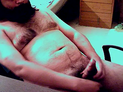 aksxi1 online show from February 18, 2026, 3:19 pm