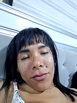 Doll Loren online show from March 8, 2025, 2:01 am