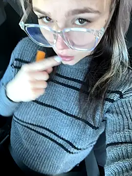 Snapshot of Cutiepiespanks chatting on November 29, 2025, 6:19 pm Cutiepiespanks online show from November 29, 2025, 6:19 pm