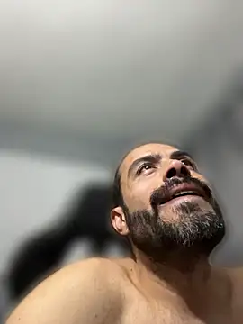 JayJayRod online show from April 14, 2026, 10:48 pm