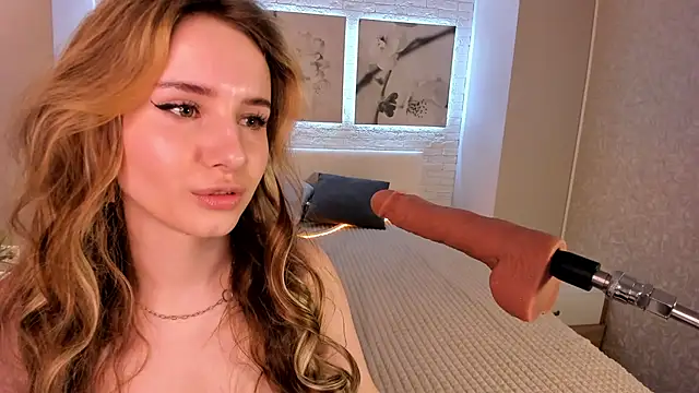 Betty June online show from November 19, 2025, 8:20 pm