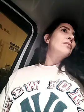 Snapshot of Cataleya80 chatting on November 27, 2025, 10:43 pm Cataleya80 online show from November 27, 2025, 10:43 pm