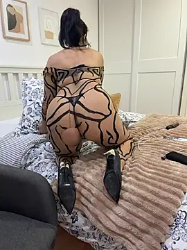 Cataleya80 online show from March 7, 2026, 10:37 pm