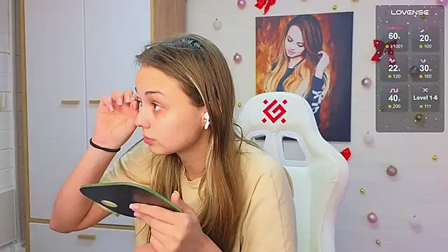 Misss Vikk online show from March 4, 2026, 2:58 pm