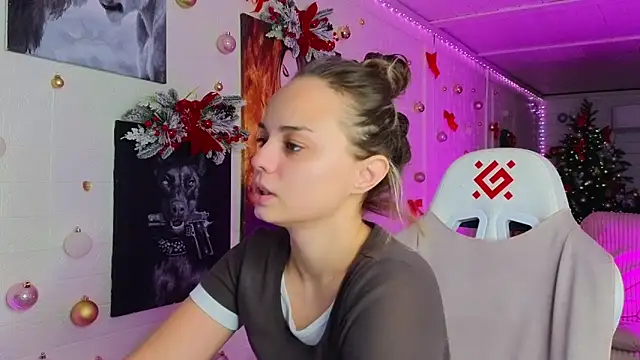 Misss Vikk online show from December 18, 2025, 6:40 am