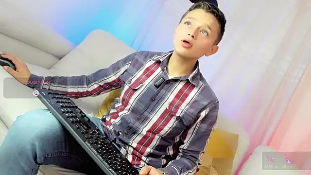 Snapshot of Tim_wolf chatting on February 27, 2026, 7:46 pm Tim wolf online show from February 27, 2026, 7:46 pm