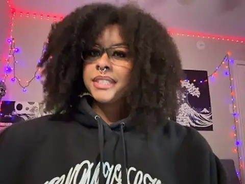 N1NT3NDH03 online show from December 2, 2025, 2:23 am