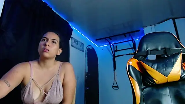 Adam Hudsond online show from April 1, 2026, 4:14 am