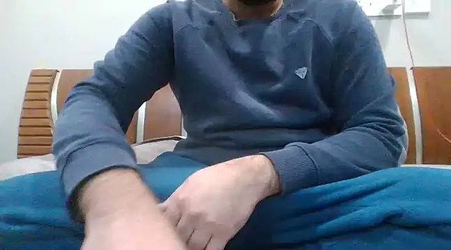 desicockandball online show from January 4, 2025, 9:21 am