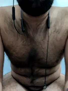 desicockandball online show from October 13, 2025, 7:26 pm