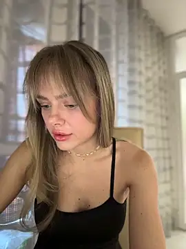 Kylie Desire online show from November 17, 2025, 3:54 am