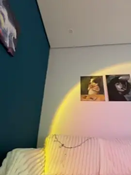 Kylie Desire online show from November 4, 2025, 4:38 am