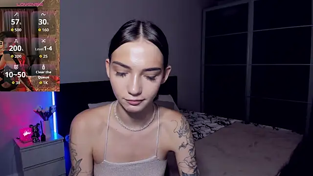 Snapshot of SophieCatty chatting on September 8, 2025, 7:46 pm SophieCatty online show from September 8, 2025, 7:46 pm