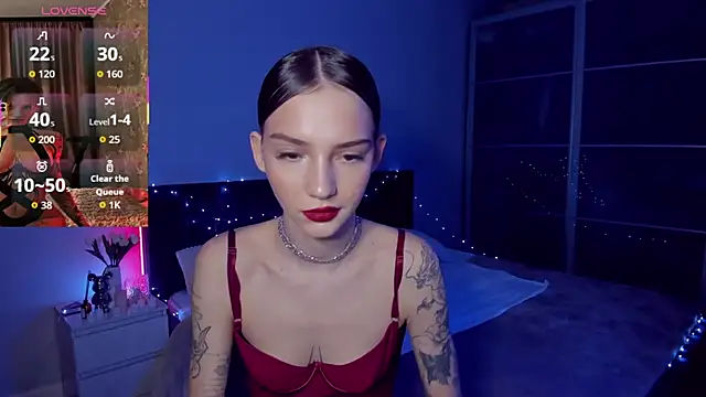 SophieCatty online show from February 13, 2026, 9:37 pm