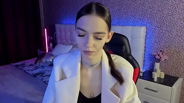 Snapshot of SophieCatty chatting on February 25, 2025, 6:47 am SophieCatty online show from February 25, 2025, 6:47 am