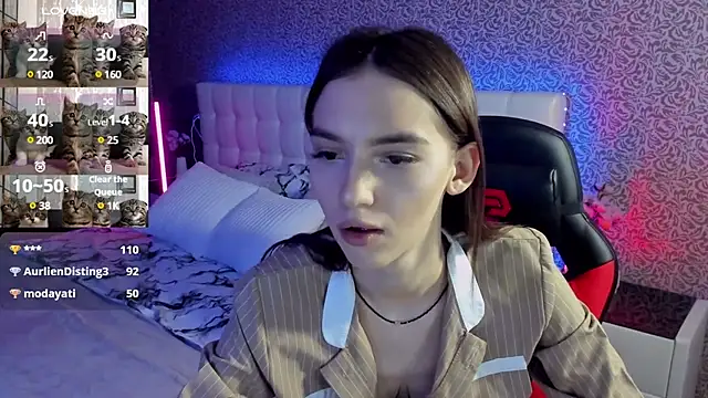 Snapshot of SophieCatty chatting on March 7, 2025, 2:56 pm SophieCatty online show from March 7, 2025, 2:56 pm