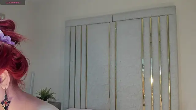 Snapshot of Saekohofman chatting on February 19, 2026, 4:09 am Saekohofman online show from February 19, 2026, 4:09 am