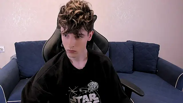 James Mills online show from October 11, 2025, 6:53 pm