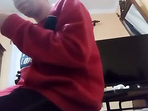 Snapshot of White_rabbit_ chatting on February 21, 2025, 3:43 pm White rabbit online show from February 21, 2025, 3:43 pm