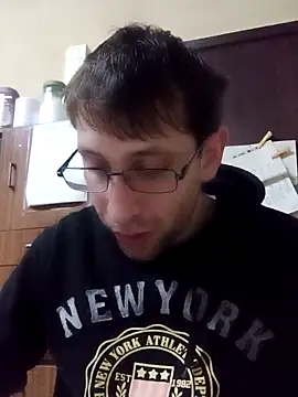 Snapshot of White_rabbit_ chatting on February 12, 2025, 9:01 pm White rabbit online show from February 12, 2025, 9:01 pm