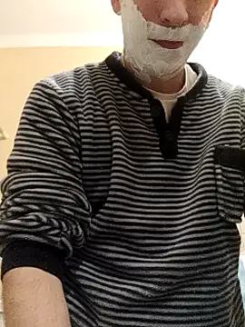 Snapshot of White_rabbit_ chatting on February 7, 2025, 9:04 pm White rabbit online show from February 7, 2025, 9:04 pm