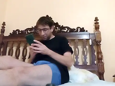 Snapshot of White_rabbit_ chatting on September 11, 2025, 3:23 pm White rabbit online show from September 11, 2025, 3:23 pm