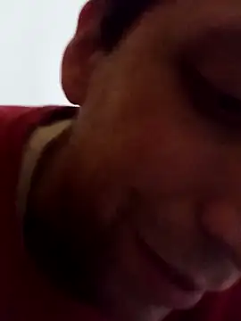 Snapshot of White_rabbit_ chatting on March 10, 2025, 5:39 pm White rabbit online show from March 10, 2025, 5:39 pm