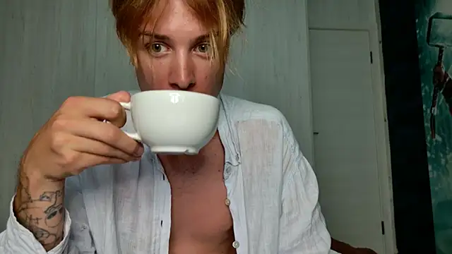 Snapshot of Cryptikov chatting on July 4, 2026, 6:53 am Cryptikov online show from July 4, 2026, 6:53 am