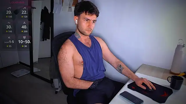 Snapshot of HonestAndrew chatting on February 9, 2026, 12:58 pm HonestAndrew online show from February 9, 2026, 12:58 pm