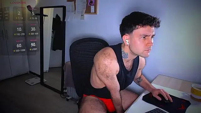 Snapshot of HonestAndrew chatting on February 4, 2026, 9:04 am HonestAndrew online show from February 4, 2026, 9:04 am