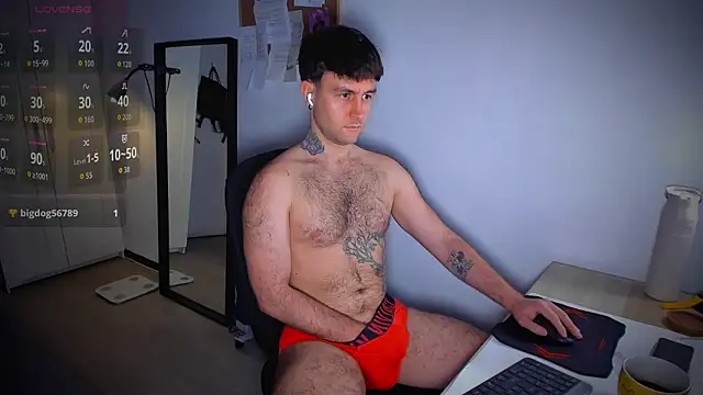 Snapshot of HonestAndrew chatting on February 11, 2026, 8:36 am HonestAndrew online show from February 11, 2026, 8:36 am