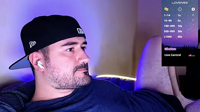 DominantTheo online show from January 29, 2025, 3:01 am