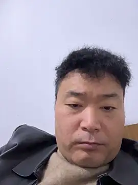 S00 online show from November 17, 2025, 11:14 am