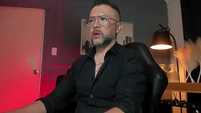 MrFrank tattoo online show from February 23, 2026, 10:38 am