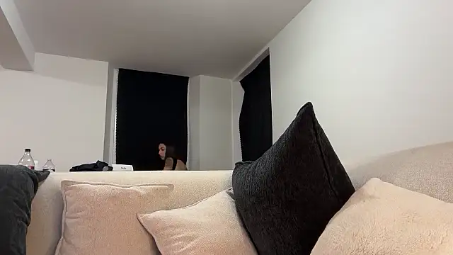 Snapshot of onefire56 chatting on November 7, 2025, 6:34 pm onefire56 online show from November 7, 2025, 6:34 pm