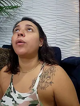 LizzRouse online show from February 28, 2026, 12:38 pm