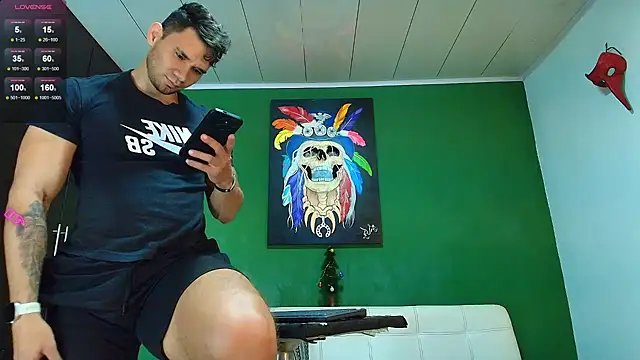 GendersonFit online show from November 19, 2025, 10:21 pm