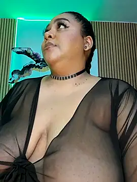 Snapshot of BiancaFollerach chatting on June 3, 2026, 6:45 pm BiancaFollerach online show from June 3, 2026, 6:45 pm
