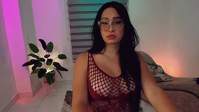 Rashell-Zepol online show from April 26, 2026, 4:21 am