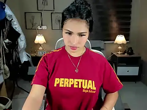 EternityBanks online show from November 22, 2025, 7:02 pm