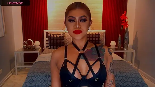 StellaStrong30 online show from October 14, 2025, 7:03 pm