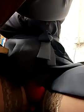 Office Albertina online show from October 8, 2025, 9:59 pm