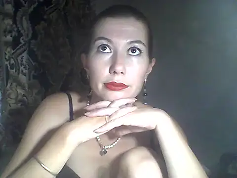 Olesja online show from October 7, 2025, 6:42 pm