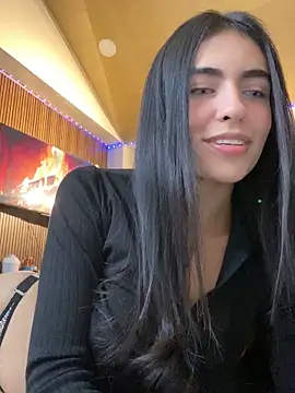 DaphneUwu online show from February 19, 2026, 1:35 am