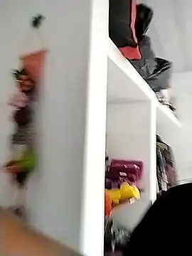 Weedsex couple online show from February 27, 2025, 10:20 pm