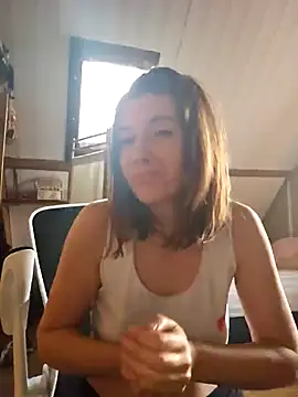 Lina lou4 online show from February 21, 2025, 7:23 am